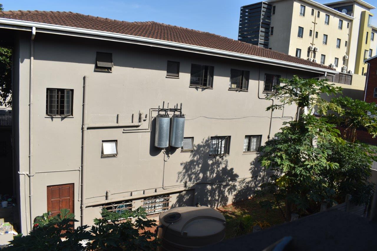 House 35, Botanic Grove